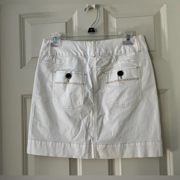 White House Black Market Mini Straight Skirt Ivory Denim Contrast stitching 2 - Picture 8 of 8